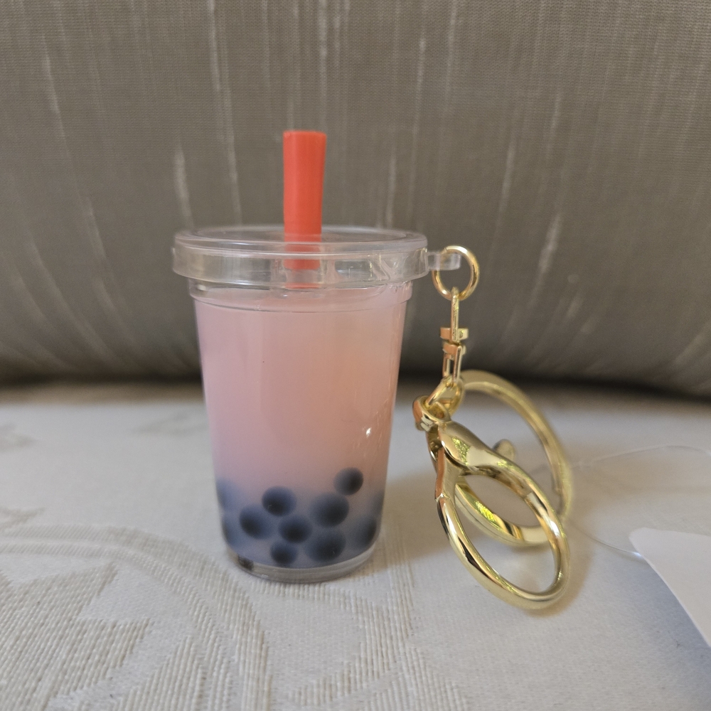 Gong Cha "Bubble Tea" Keychain with Lobster Claw & Ring, Pink - Picture 3 of 9